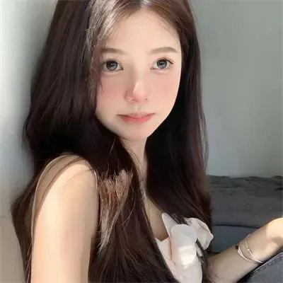 王家欣